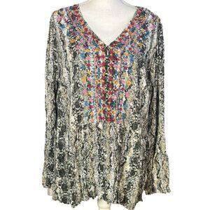 Savanna Jane Top Size 2X Black Long Sleeve Floral Animal Print Boho Embroidered